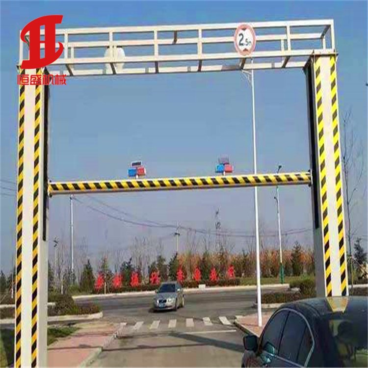 電動(dòng)升降限高架 道路液壓遠(yuǎn)程遙控車輛識(shí)別升降智能限高桿 龍門架